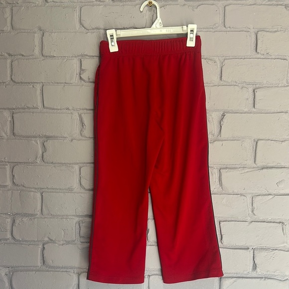NWOT GAP Red Sweatpants Comfortable Joggers size 6/7 - Picture 4 of 4